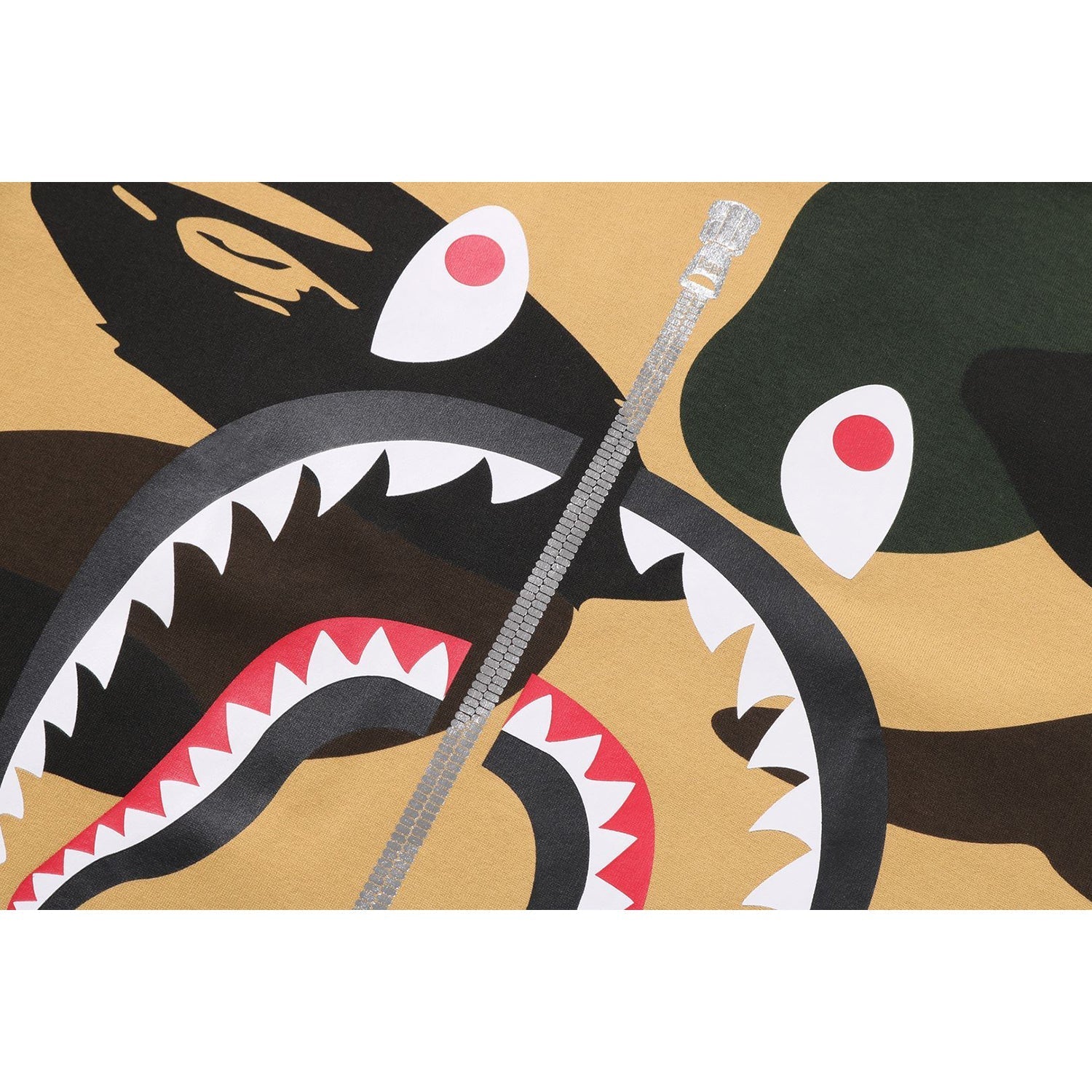 BAPE GIANT 1ST CAMO SHARK TEE MENS