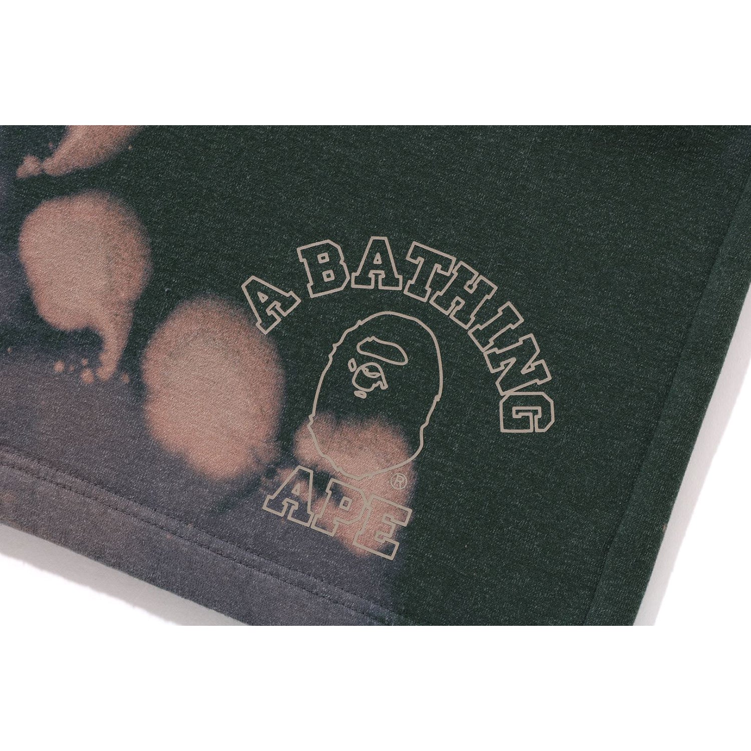 BAPE HAND DYE RELAXED FIT SWEAT SHORTS MENS