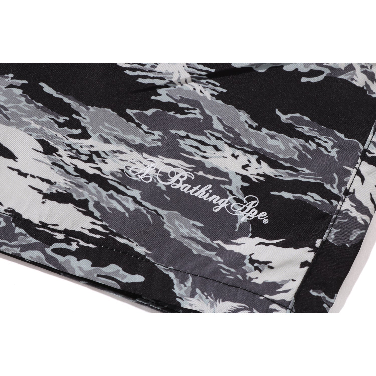 BAPE PALM TREE CAMO RELAXED FIT BEACH SHORTS MENS