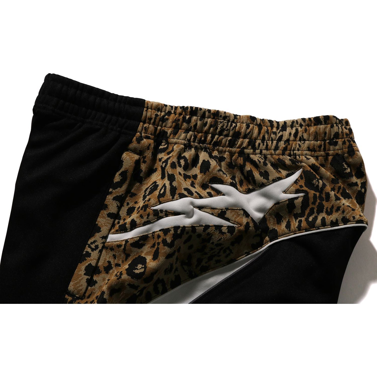 BAPE WILD LEOPARD PATTERN KNEE LENGTH OVERSIZED FIT TRACK SHORTS MENS