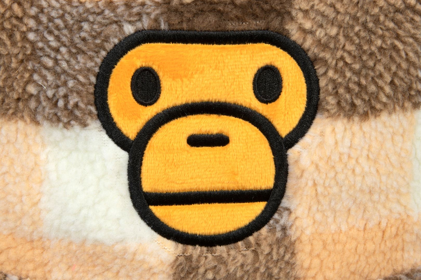 BAPE BABY MILO BACKPACK (SHERPA FUR)