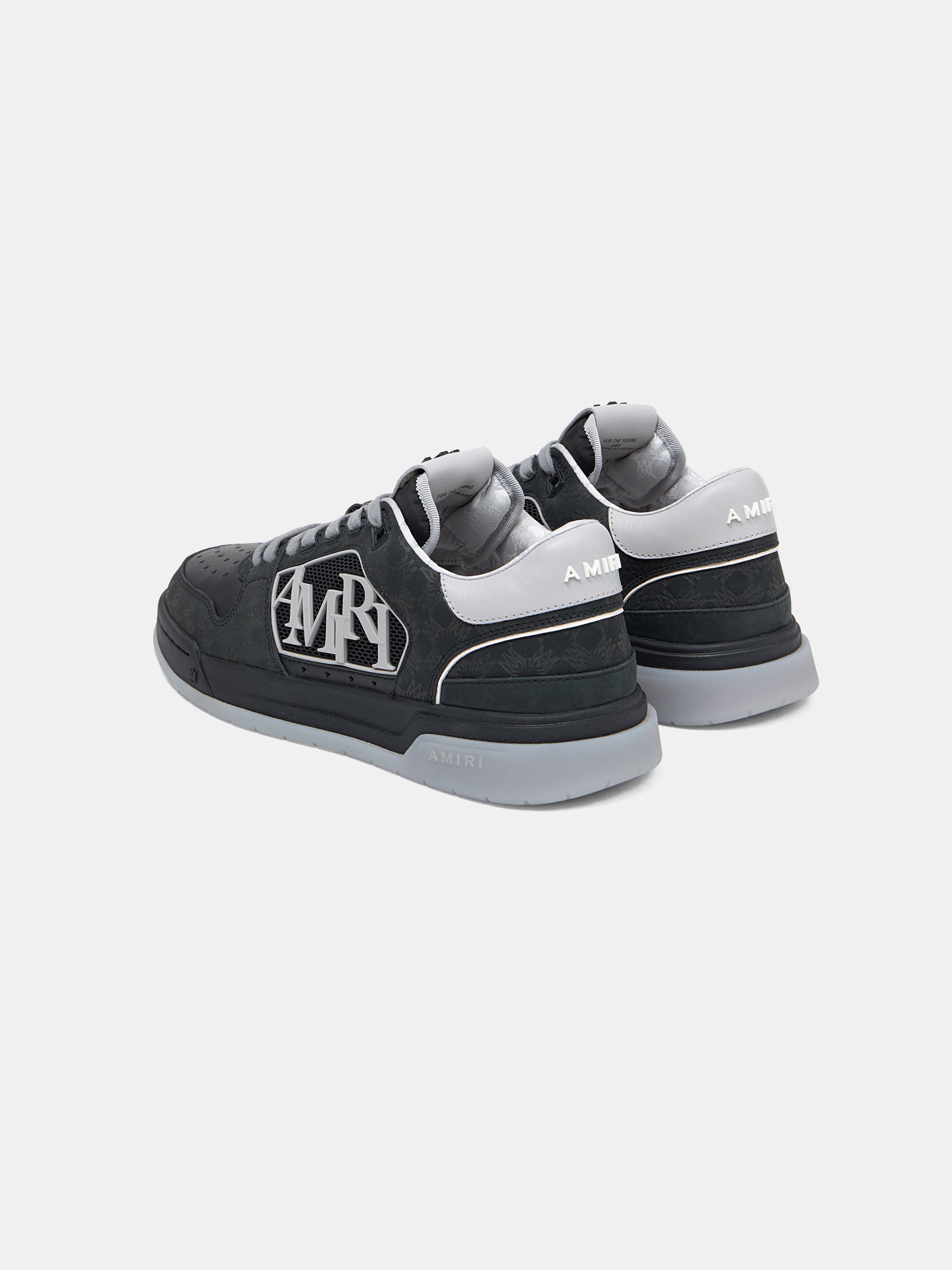 CLASSIC LOW - Black