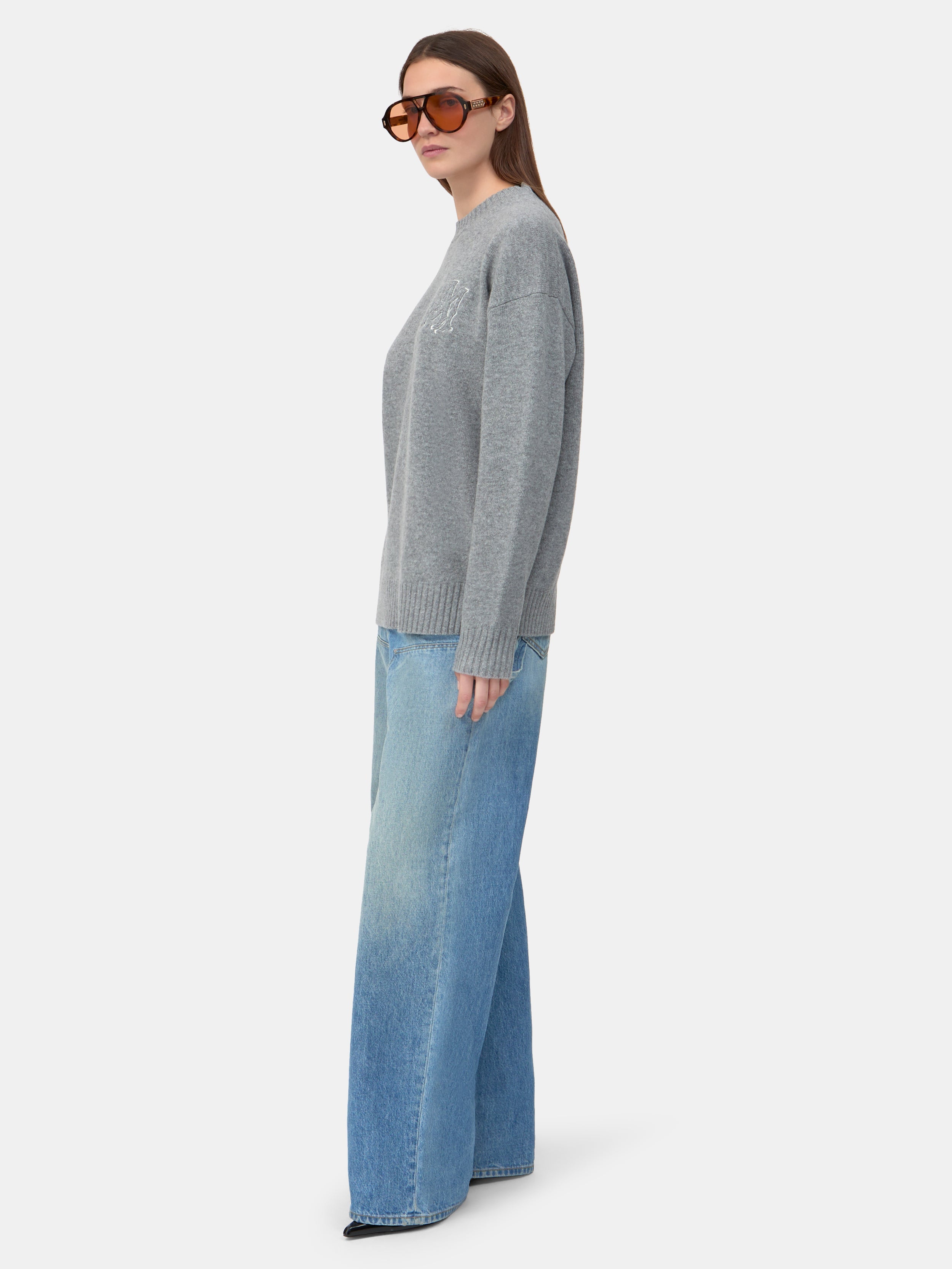WOMEN - WOMEN'S MA APPLIQUE SWEATER - Grey