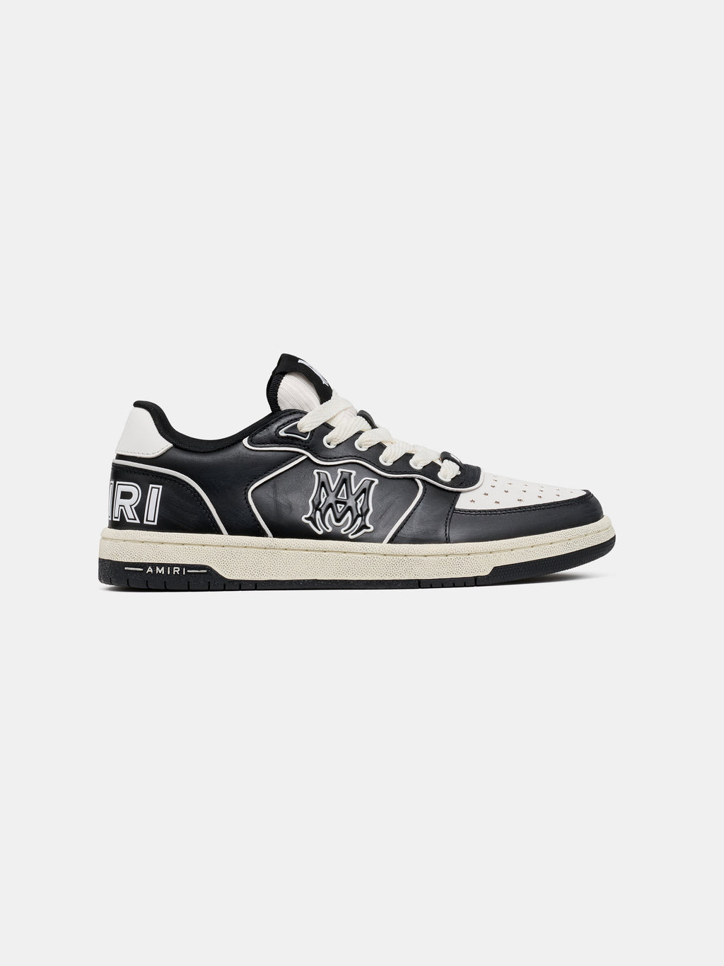 NEWPORT - Black