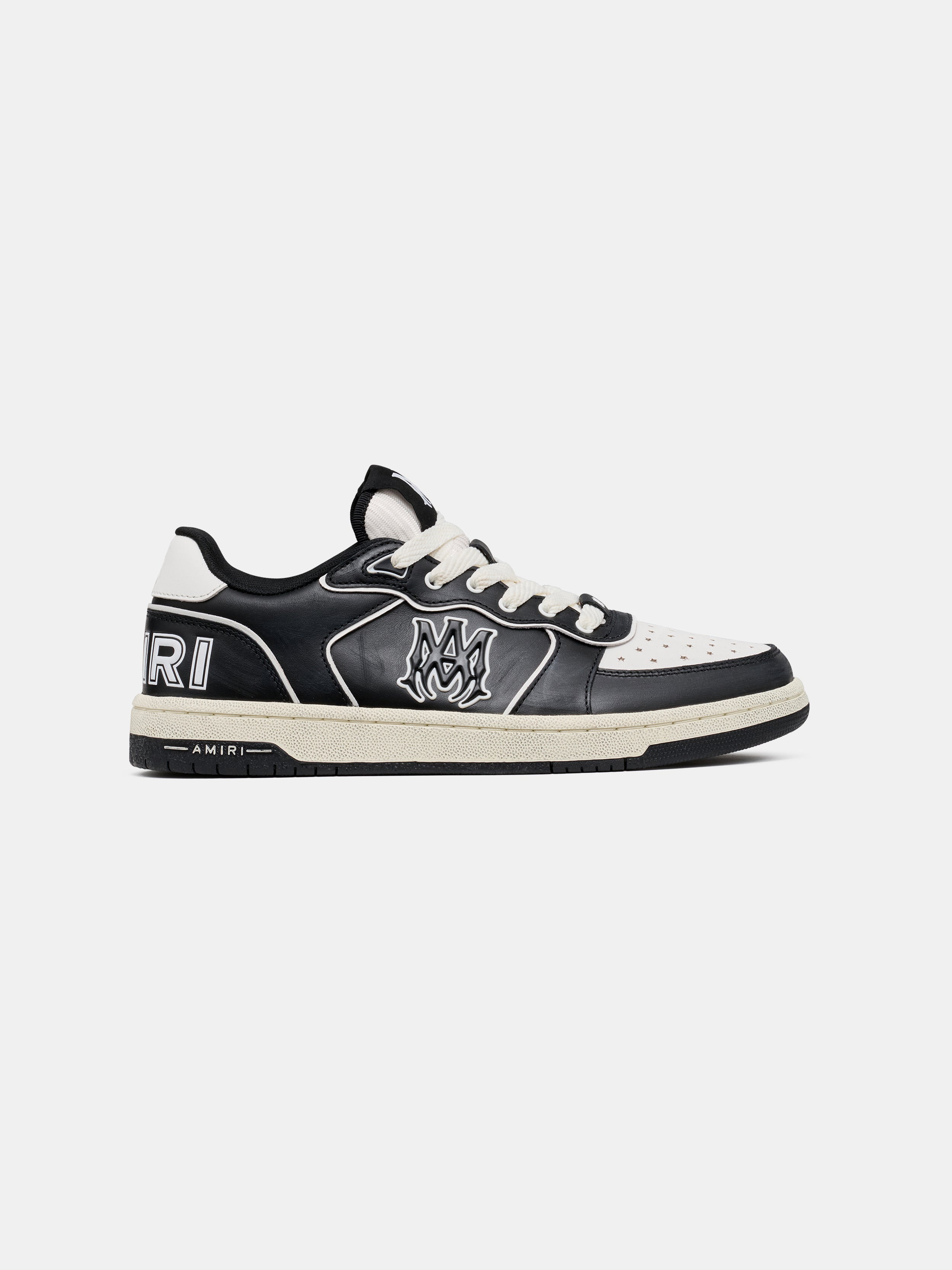NEWPORT - Black