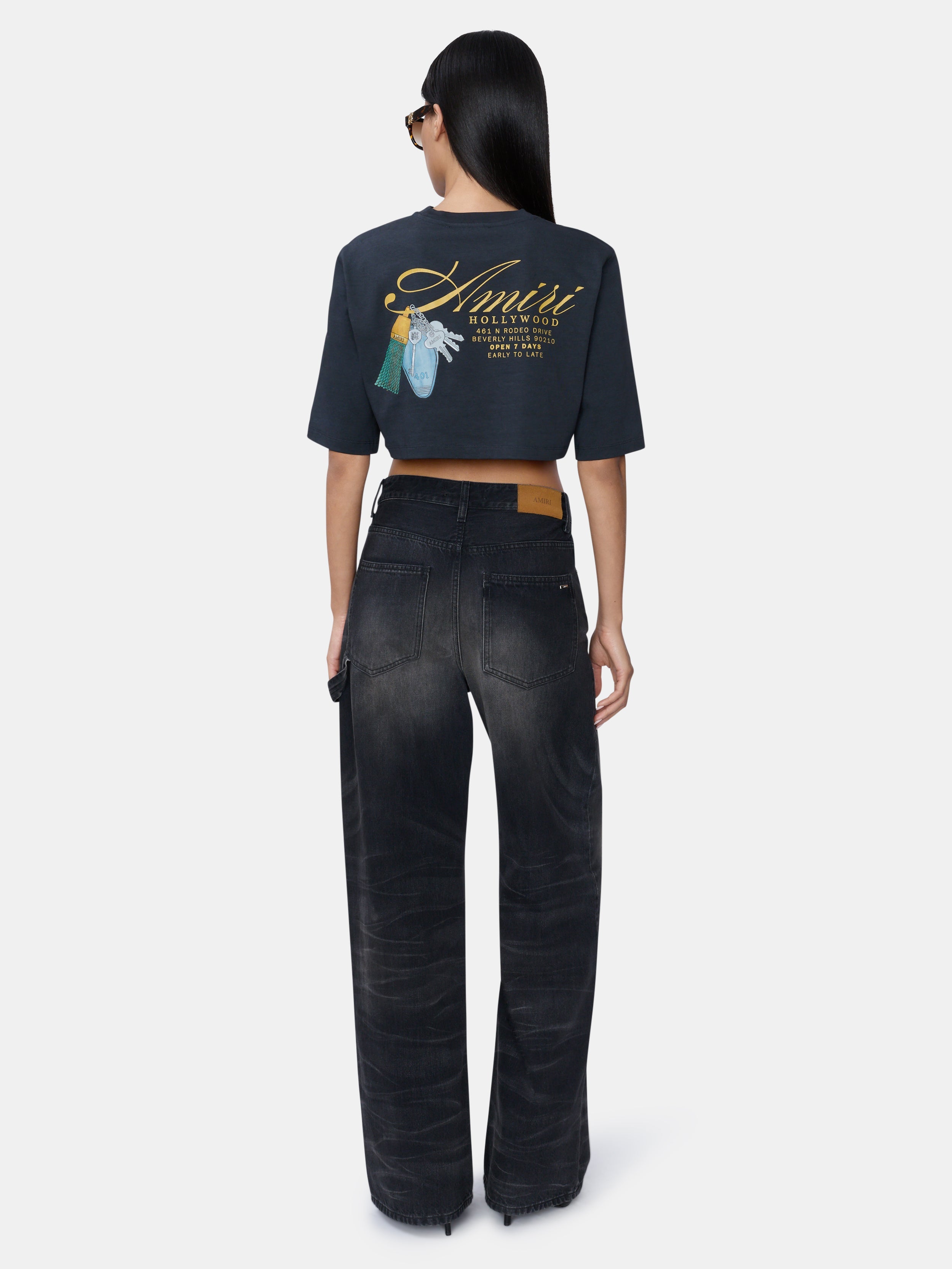 WOMEN - WOMEN'S CHATEAU KEYS CROPPED TEE - Black
