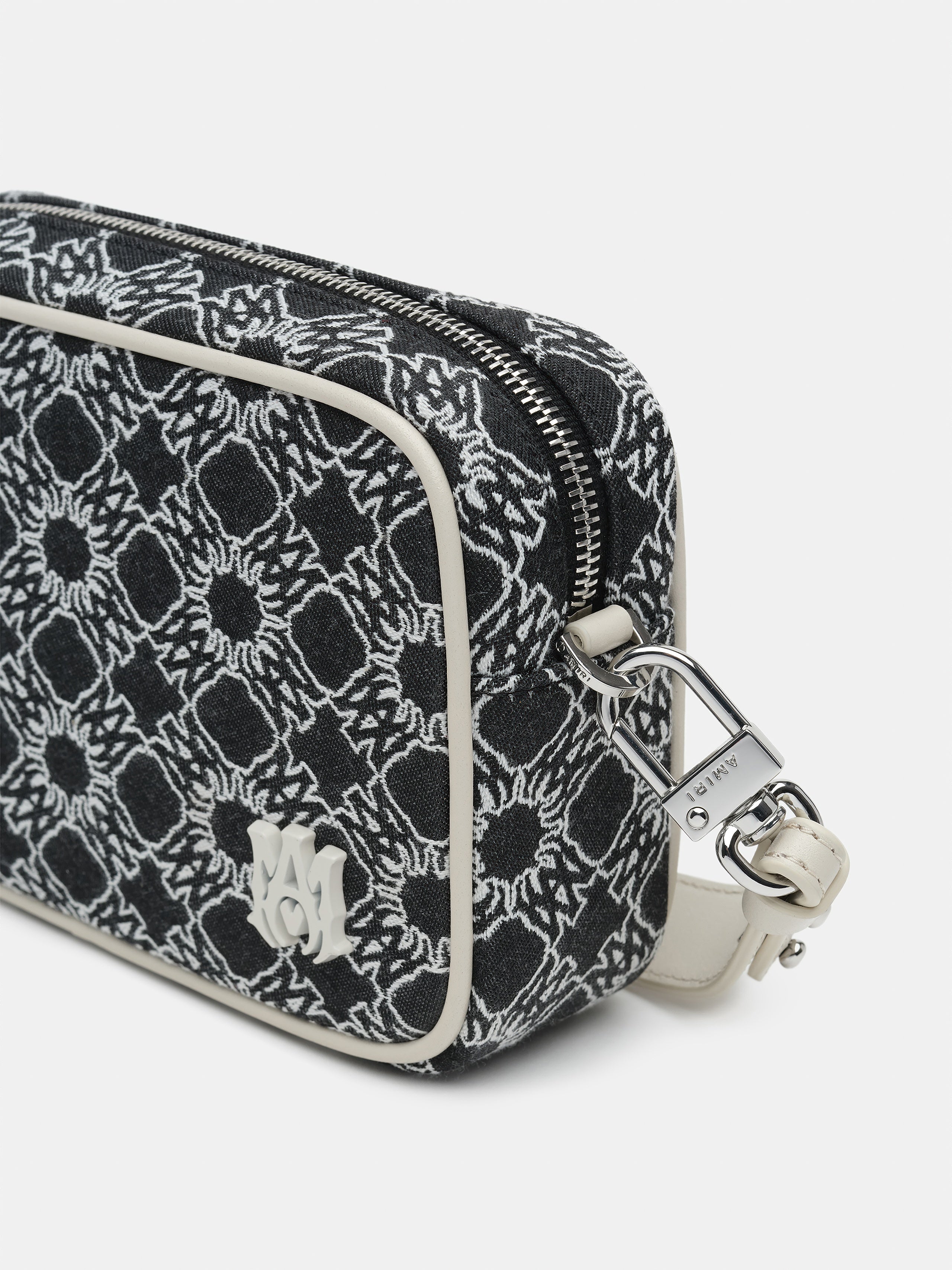MA QUAD CAMERA CASE - Black