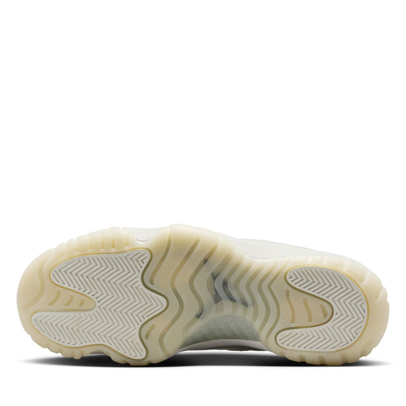 Women's Air Jordan 11 Retro - Sail/Pearl Grey