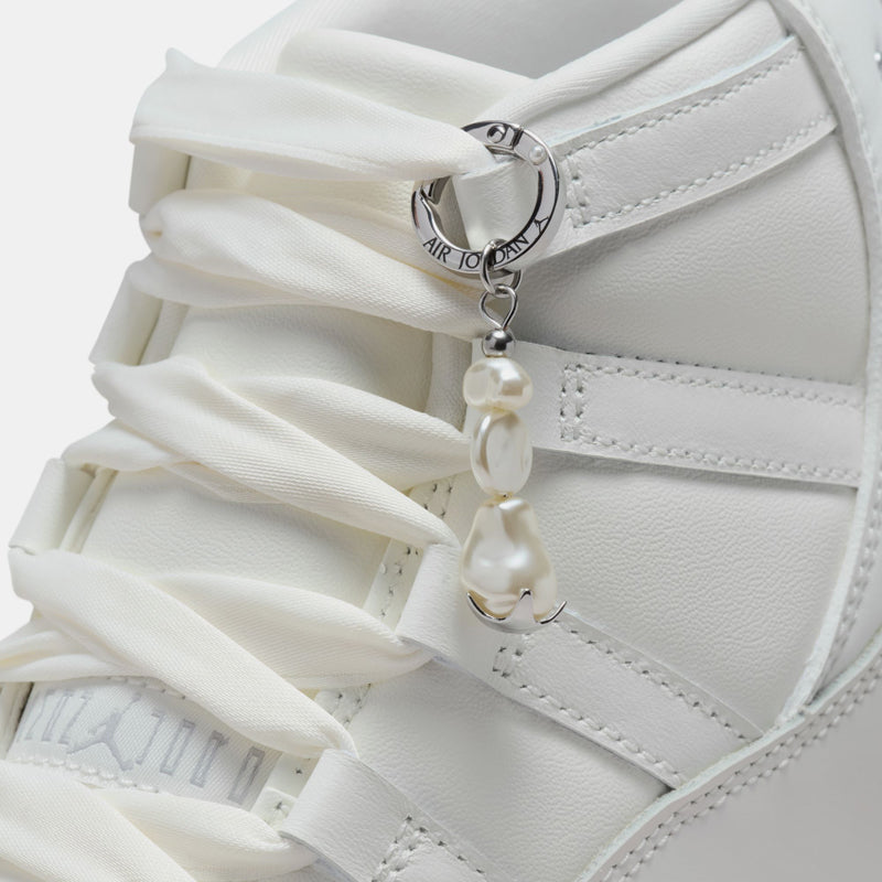 Women's Air Jordan 11 Retro - Sail/Pearl Grey