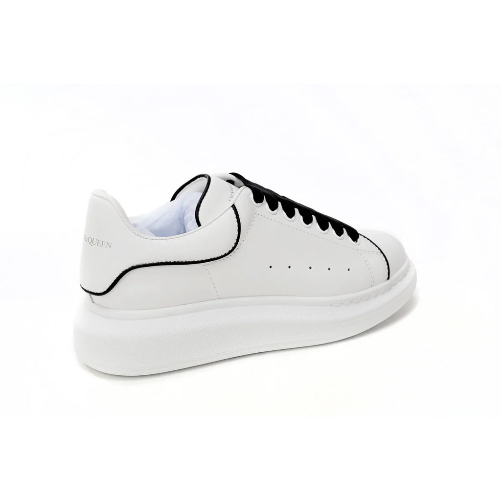 Alexander McQueen Sneaker Black Line