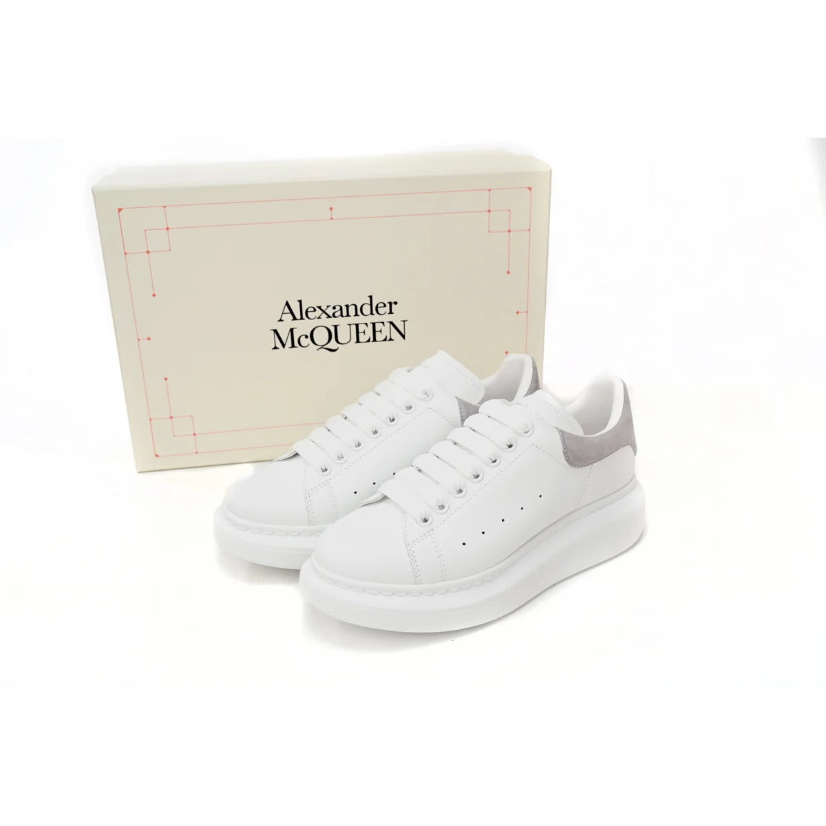 Alexander McQueen Sneaker Loose Drilling