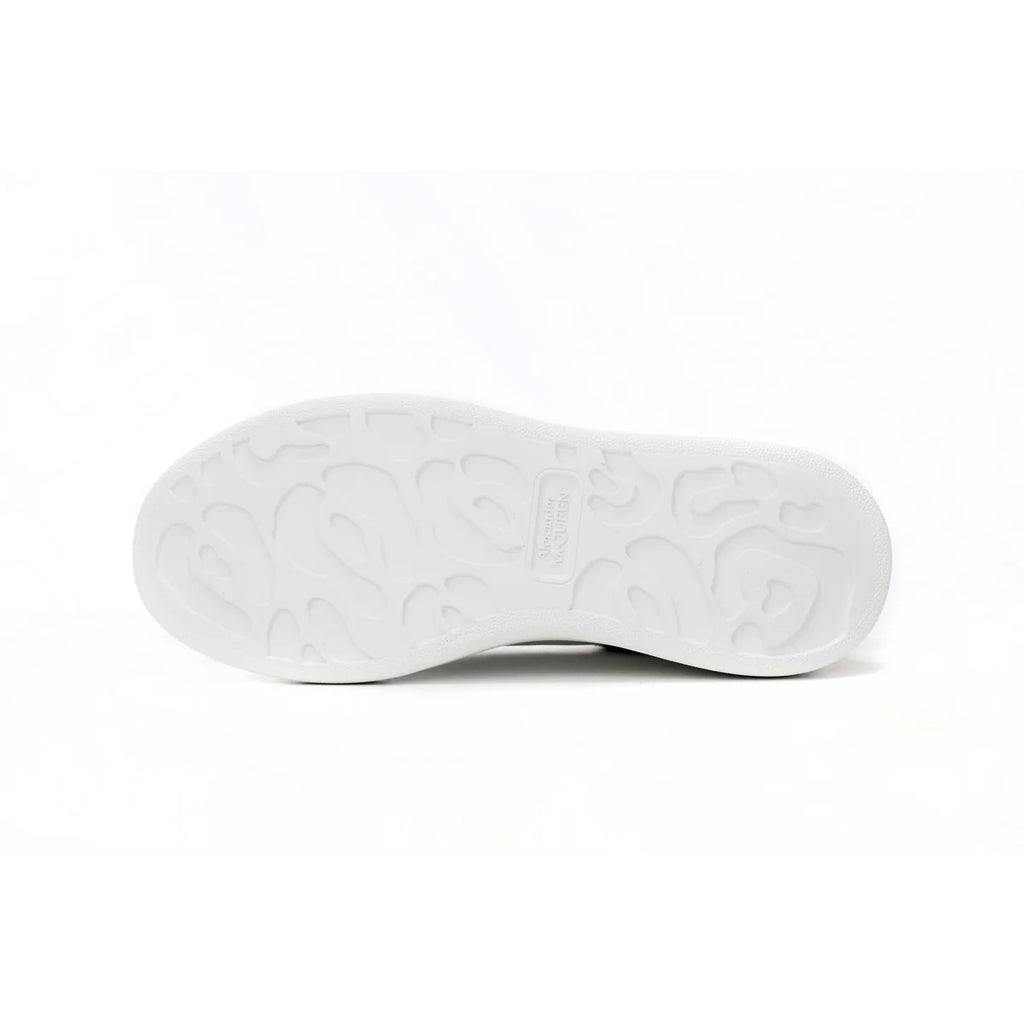Alexander McQueen Sneaker Loose Drilling
