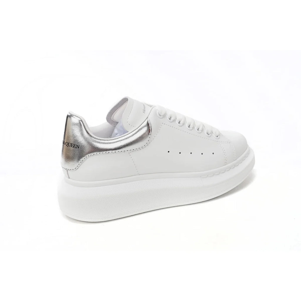Alexander McQueen Sneaker Silver Tail