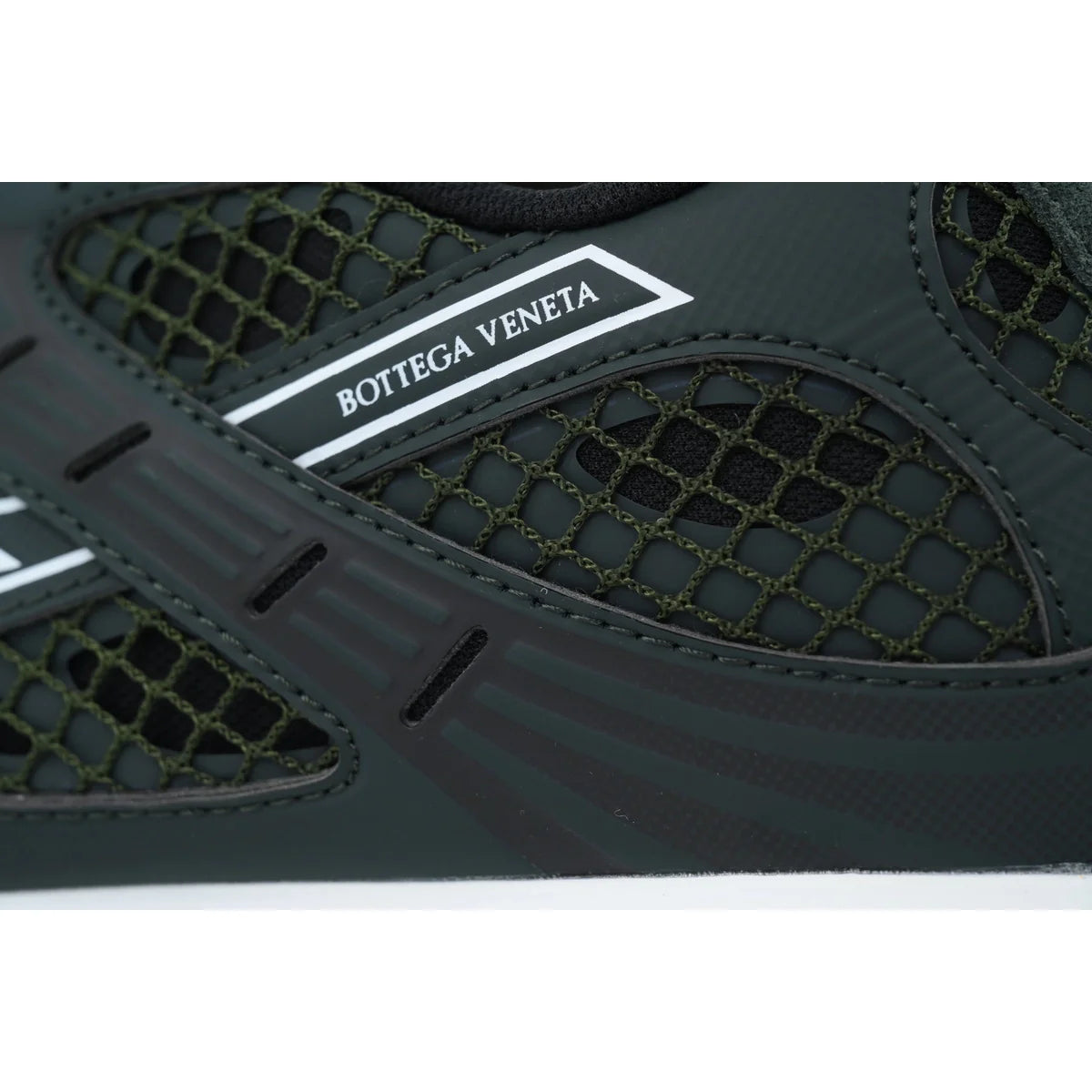 Bottega Veneta Orbit Dark Green