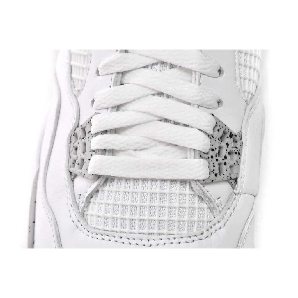 Air Jordan 4 Retro White Oreo