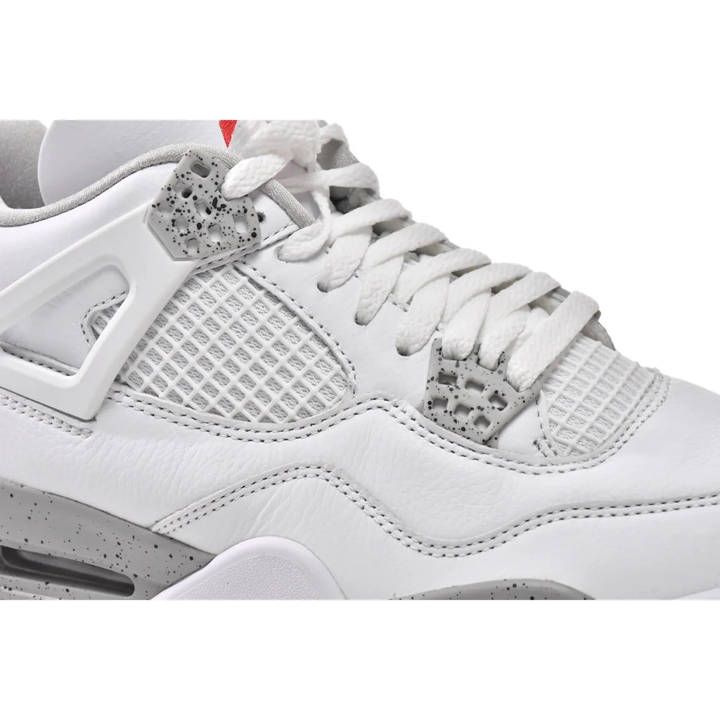 Air Jordan 4 Retro White Oreo