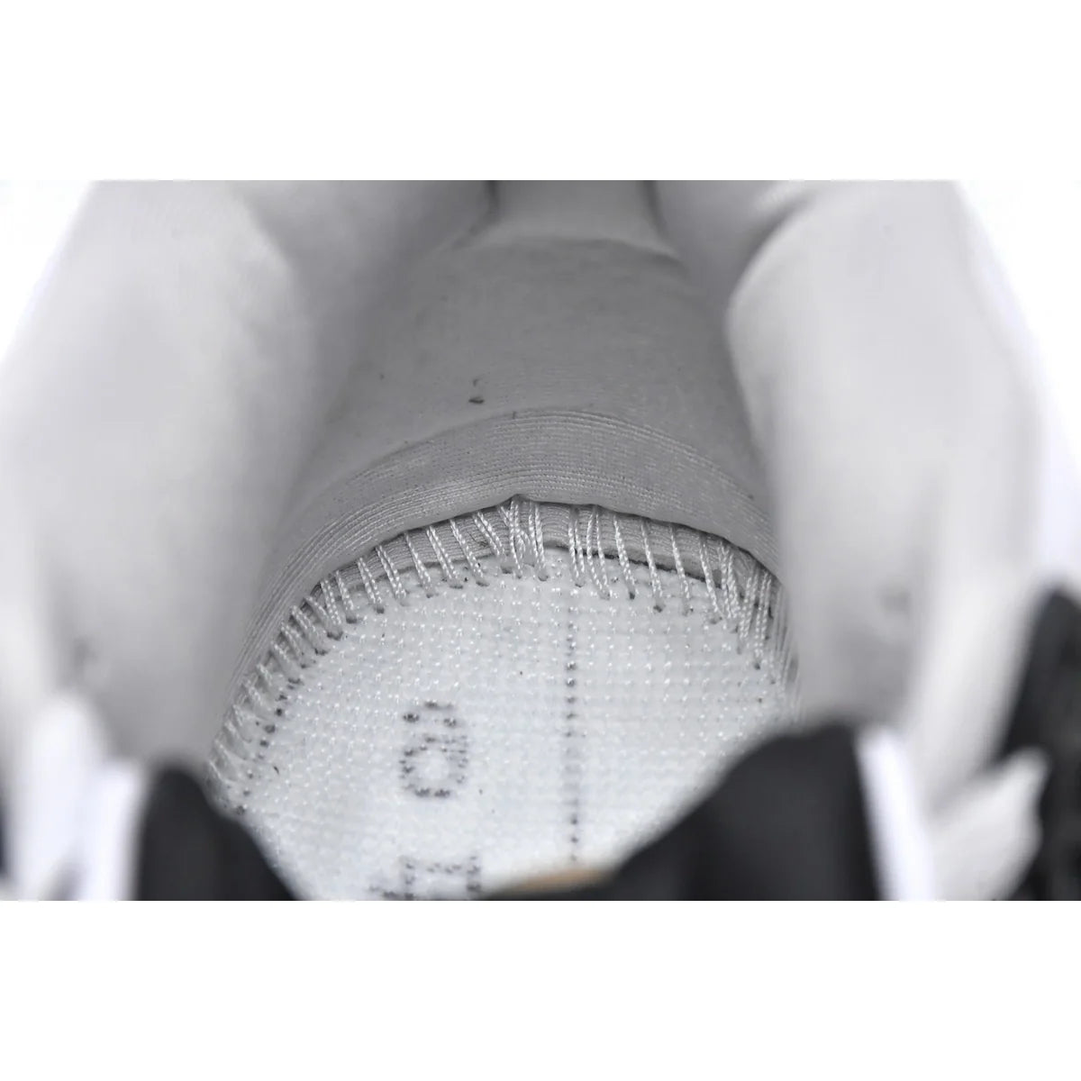 Air Jordan 4 Retro Military Black