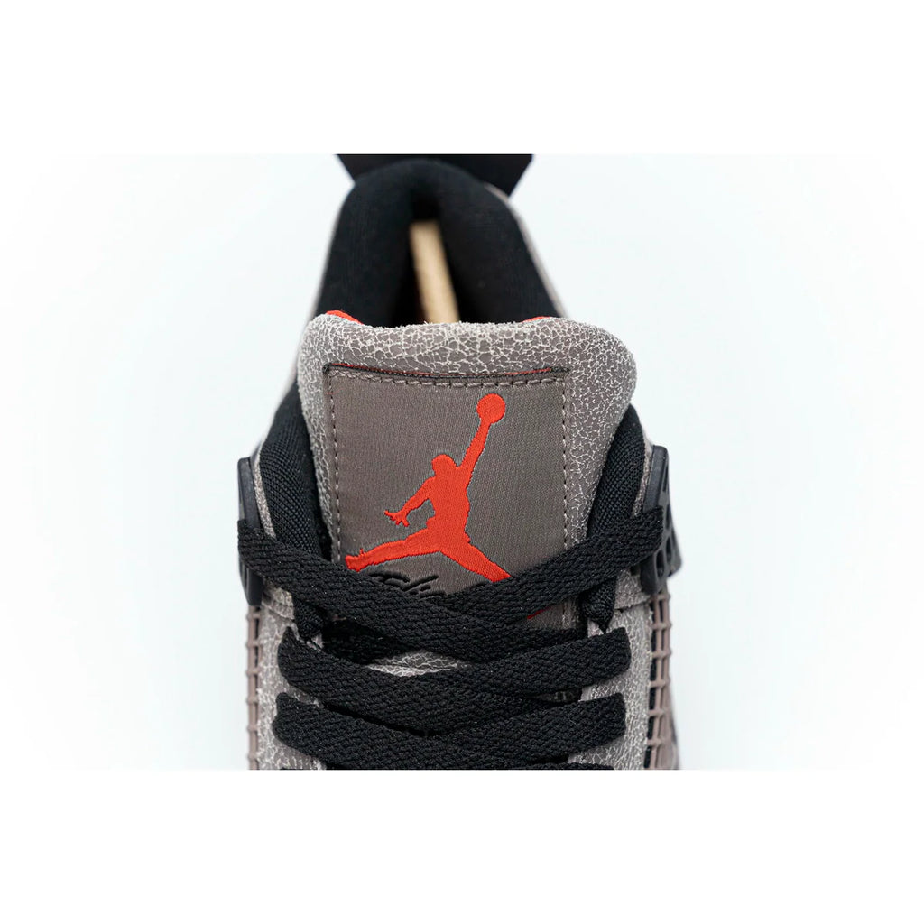 Air Jordan 4 Retro "Taupe Haze"