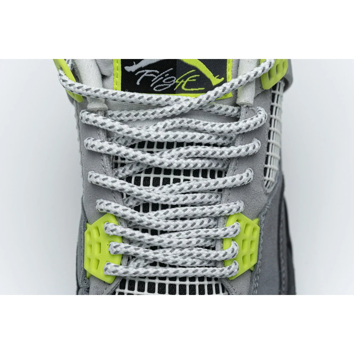 Air Jordan 4 Retro SE“Neon”