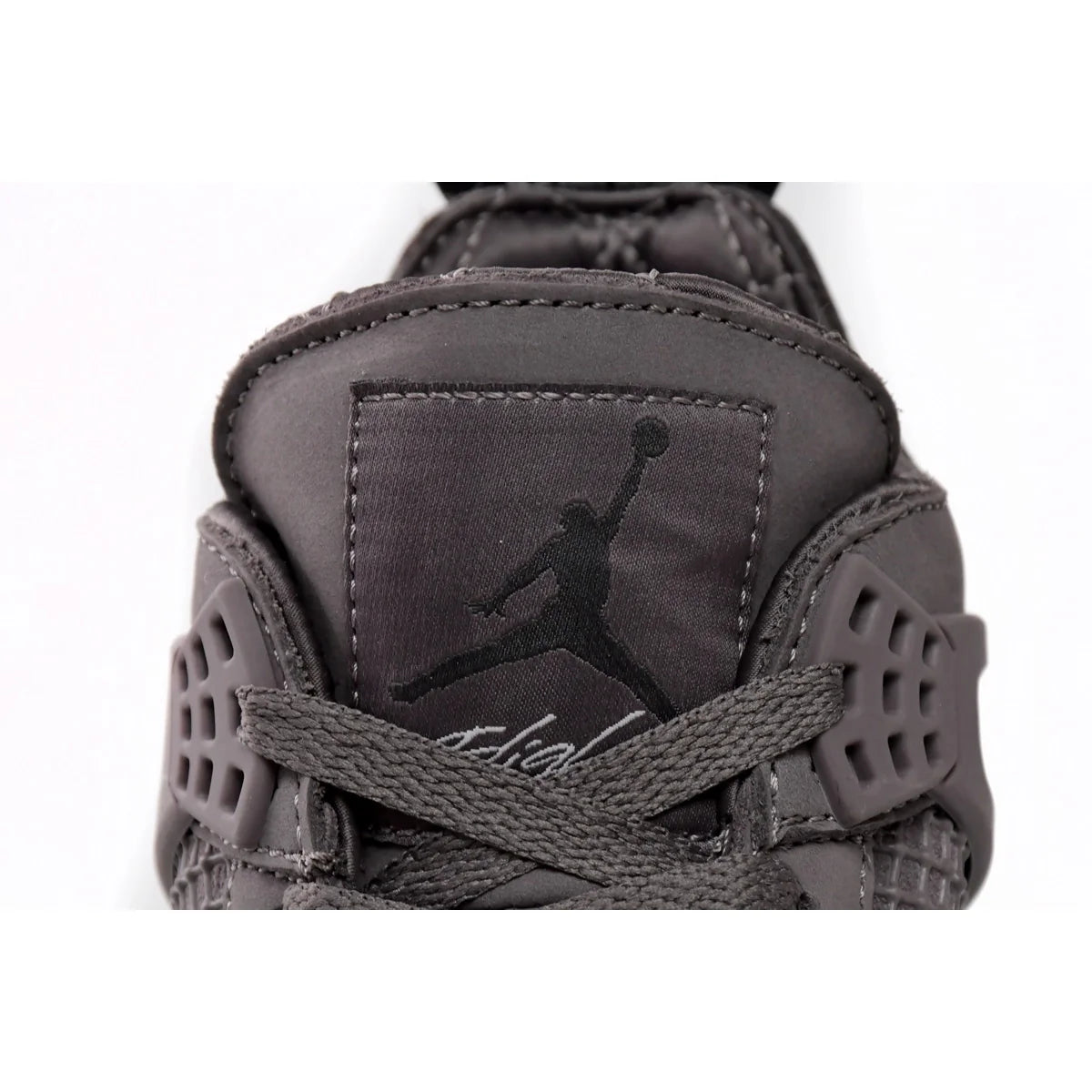Ma Maniére x Air Jordan 4 Violet Ore