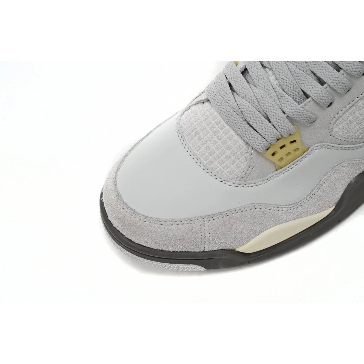Air Jordan 4 Retro CraftCRAFT "Photon Dust"