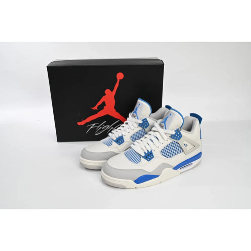 Air Jordan 4 Retro "Military Blue"