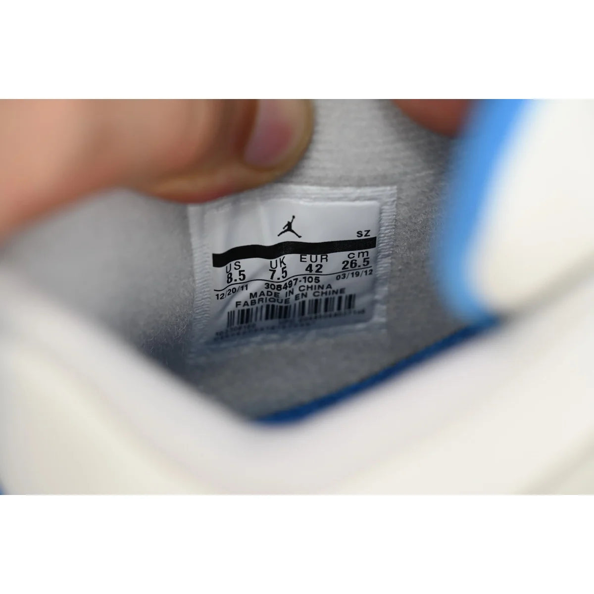 Air Jordan 4 Retro "Military Blue"
