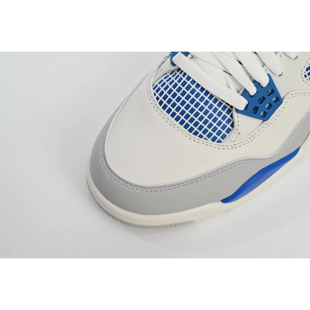 Air Jordan 4 Retro "Military Blue"