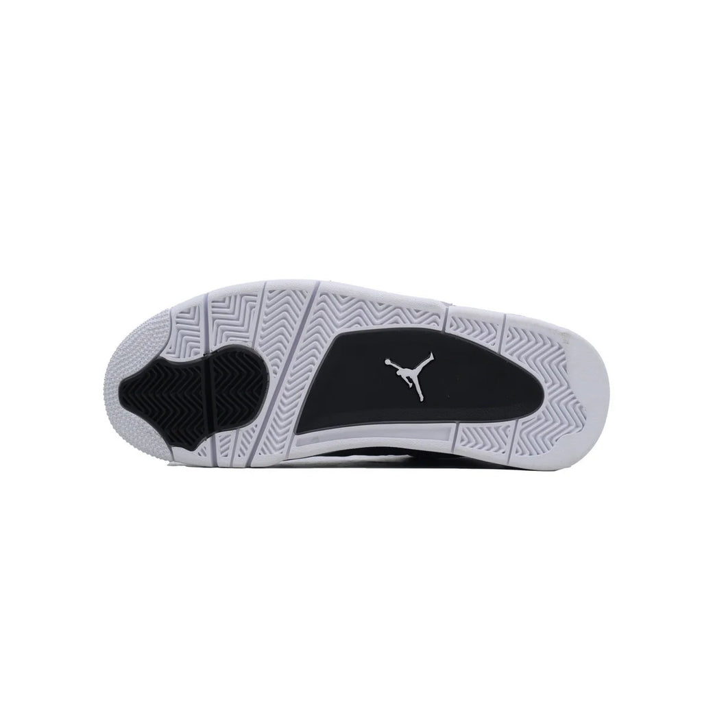 Air Jordan 4 “Fear”