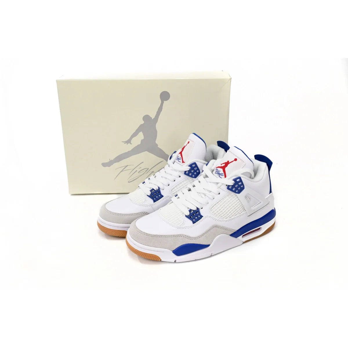 Nike SB x Air Jordan 4 “Sapphire”