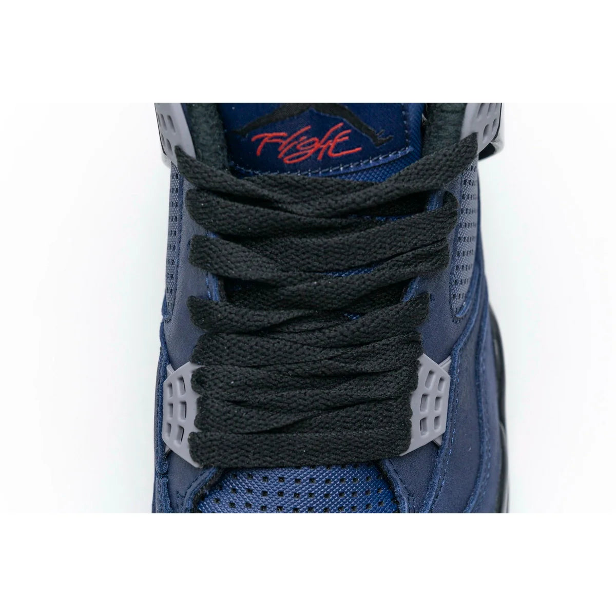 Air Jordan 4 Retro“Winterized”