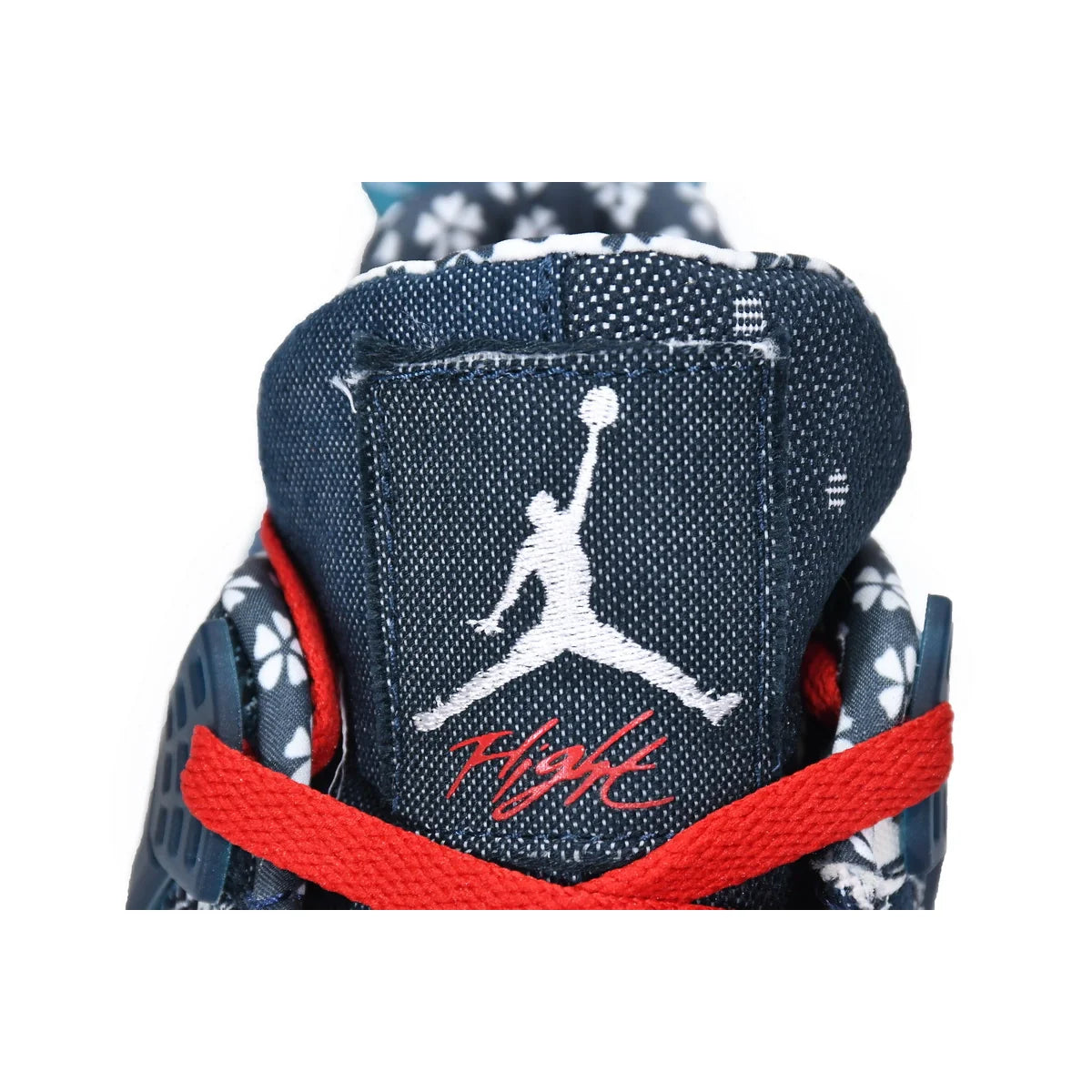 Air Jordan 4 Retro SE Deep Ocean