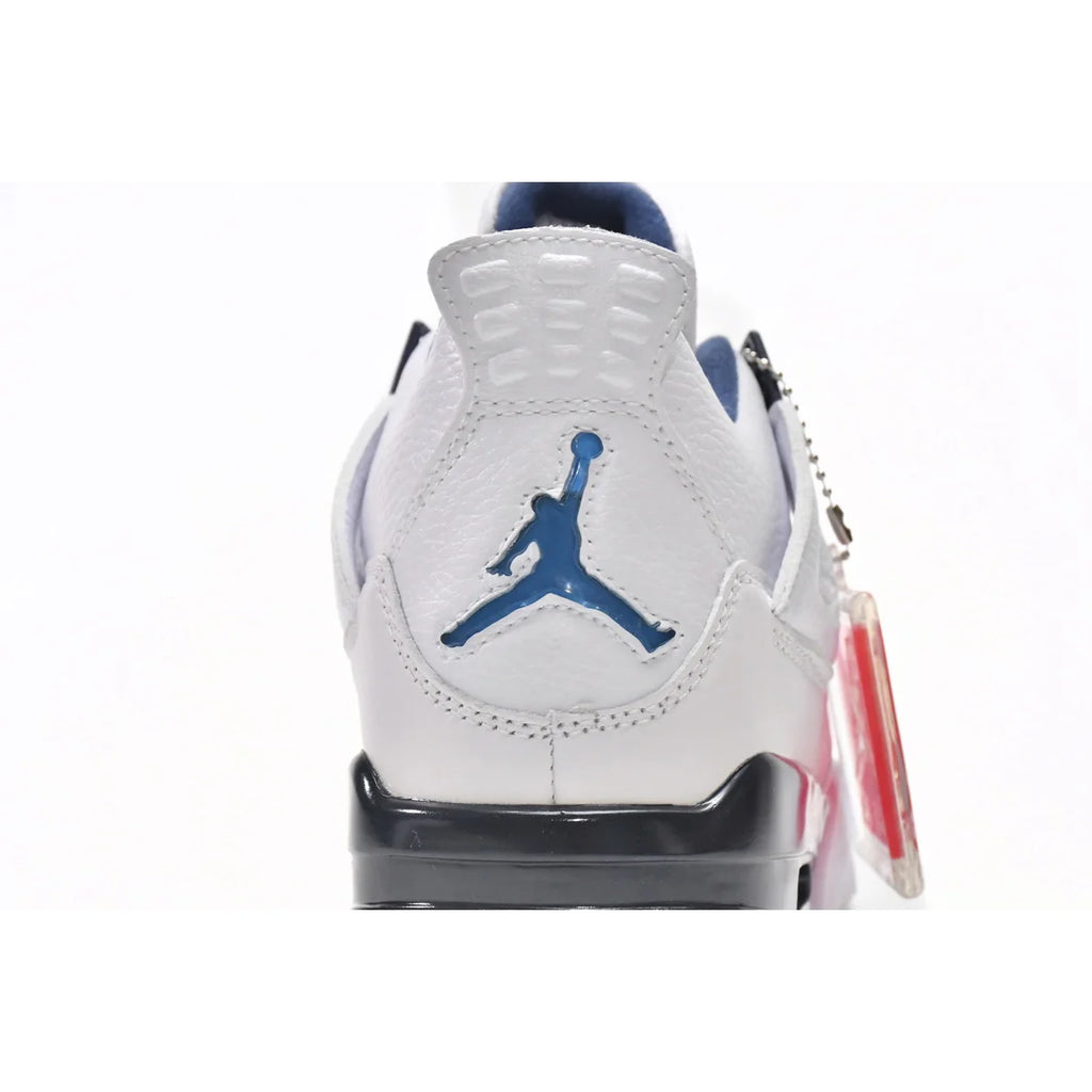Air Jordan 4 Retro Columbia