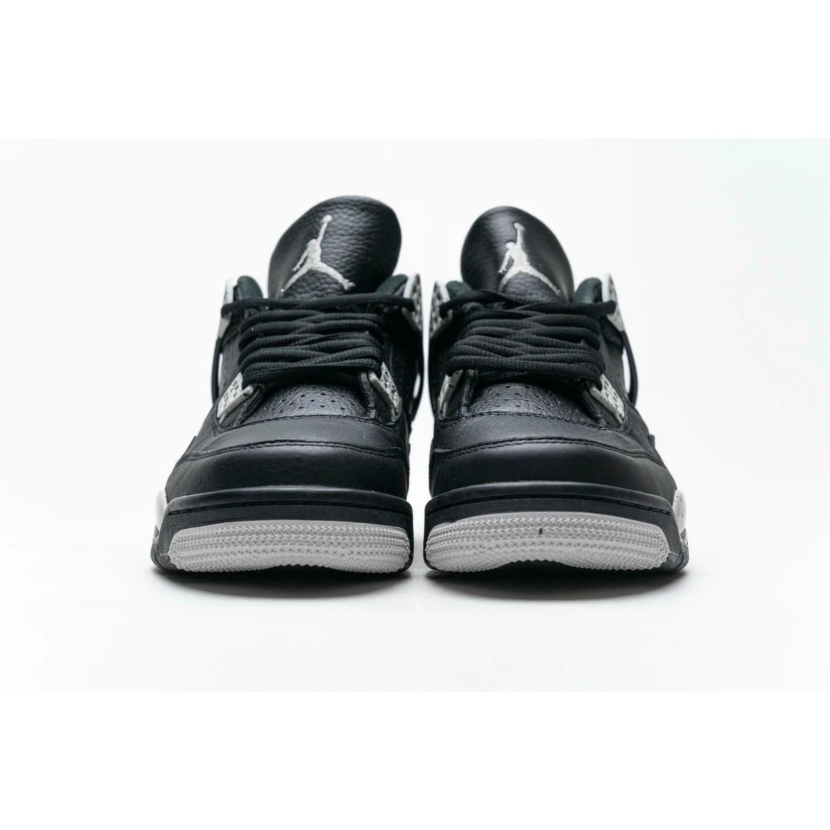 Air Jordan 4 Retro Oreo