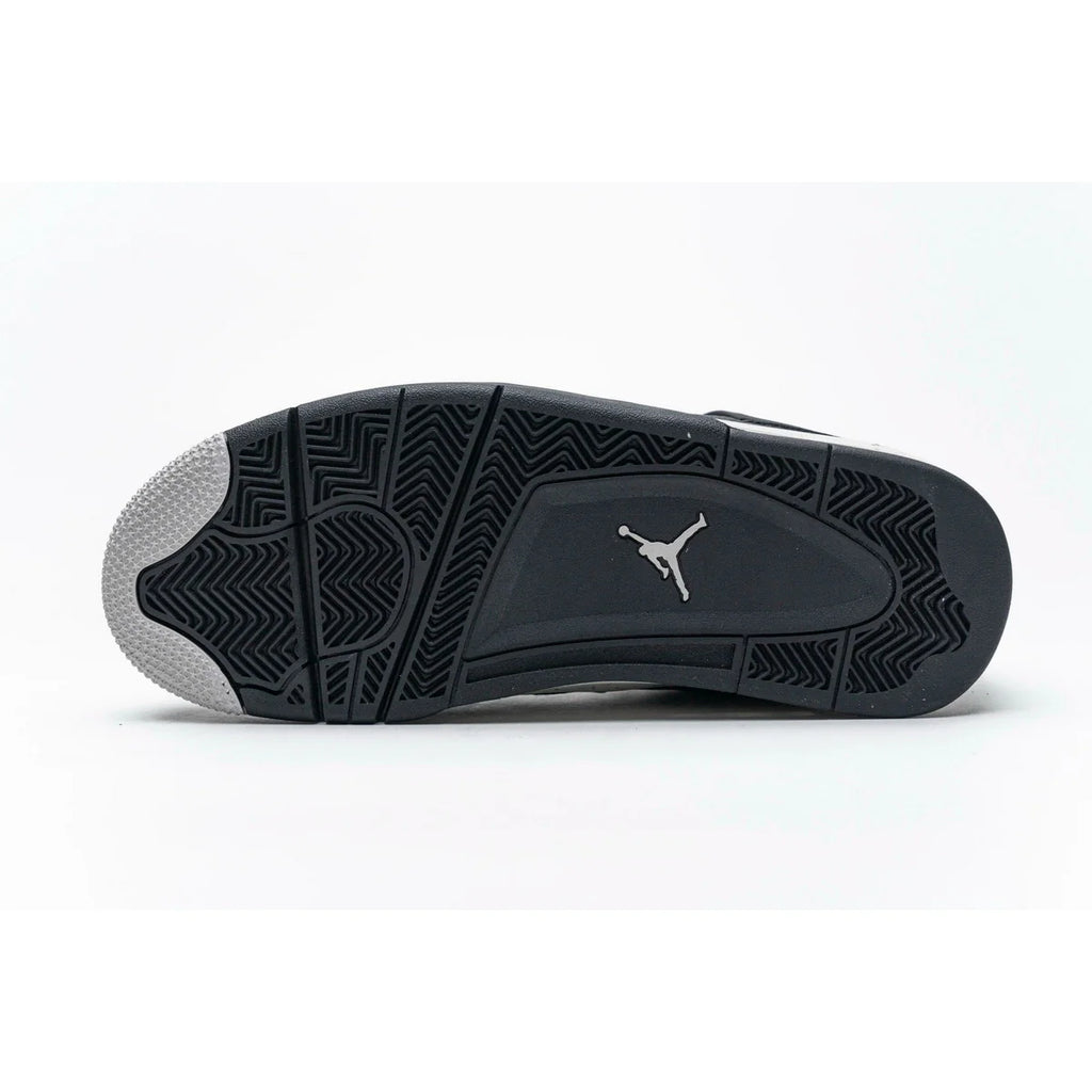 Air Jordan 4 Retro Oreo