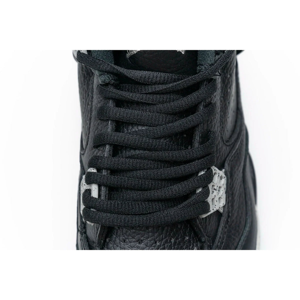 Air Jordan 4 Retro Oreo
