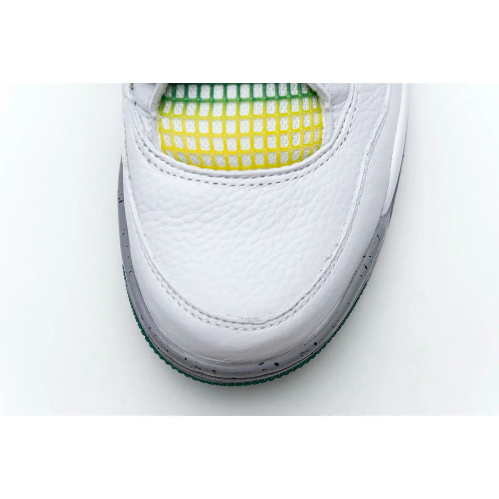 Air Jordan 4 Retro “Rasta”