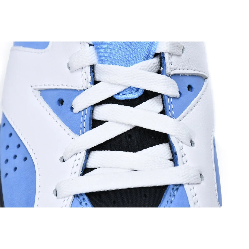 Air Jordan 6 UNC