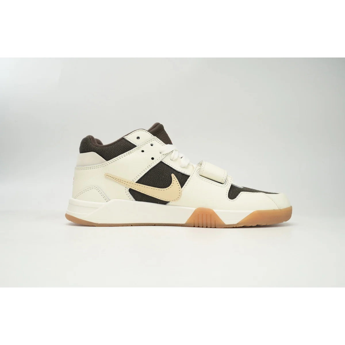 Travis Scott × Nike Jordan Jumpman Jack TR White Brown