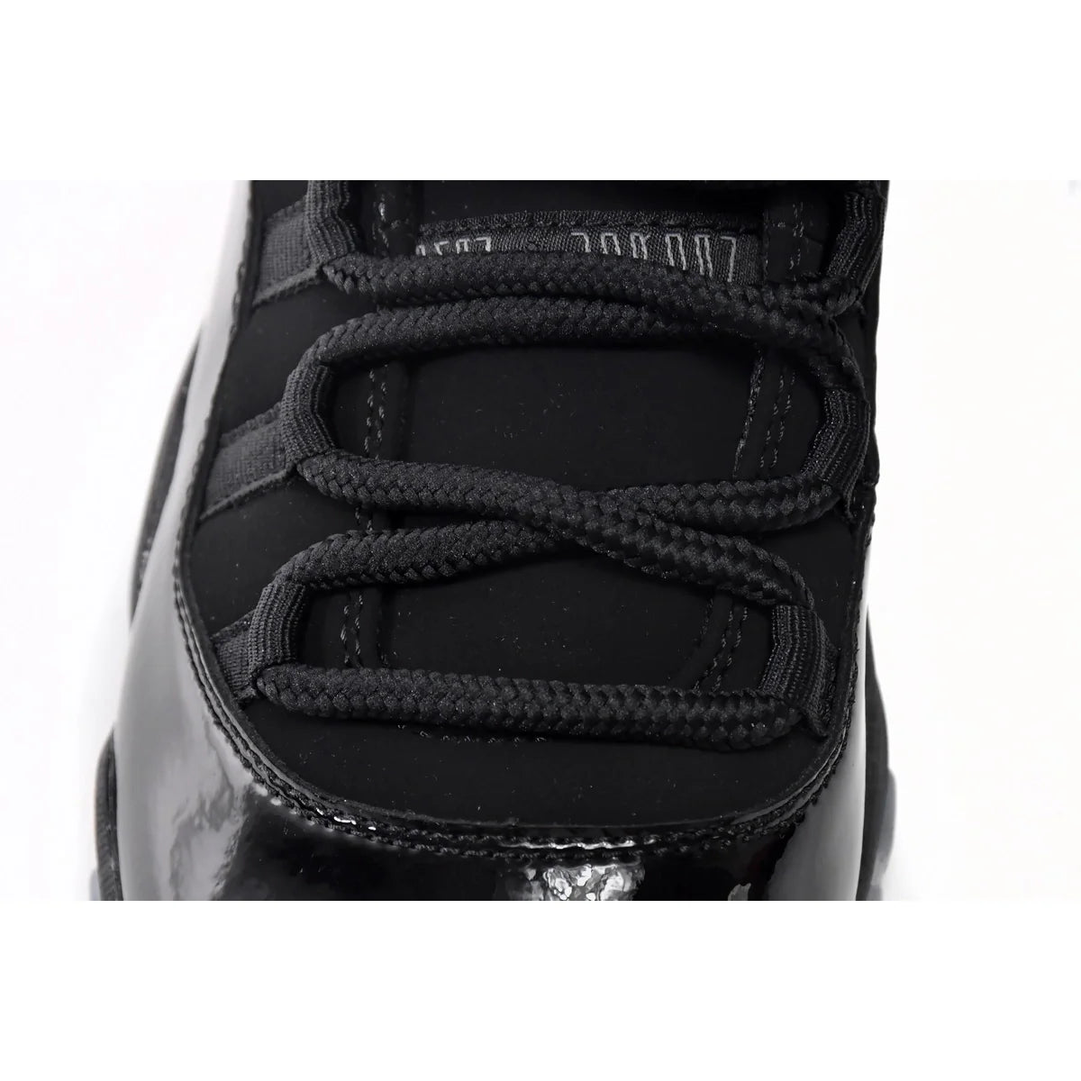 Air Jordan 11 High Retro Cap and Gown