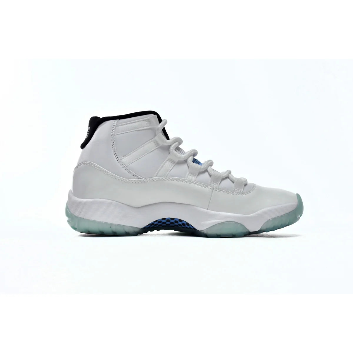 Air Jordan 11 Retro Legend Blue