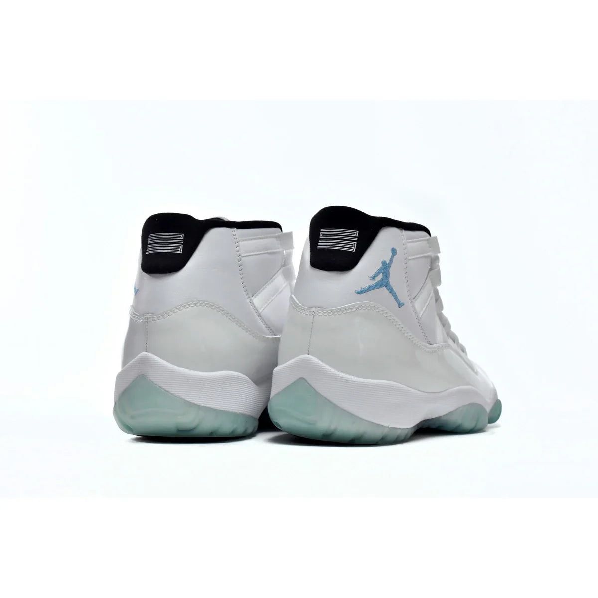 Air Jordan 11 Retro Legend Blue