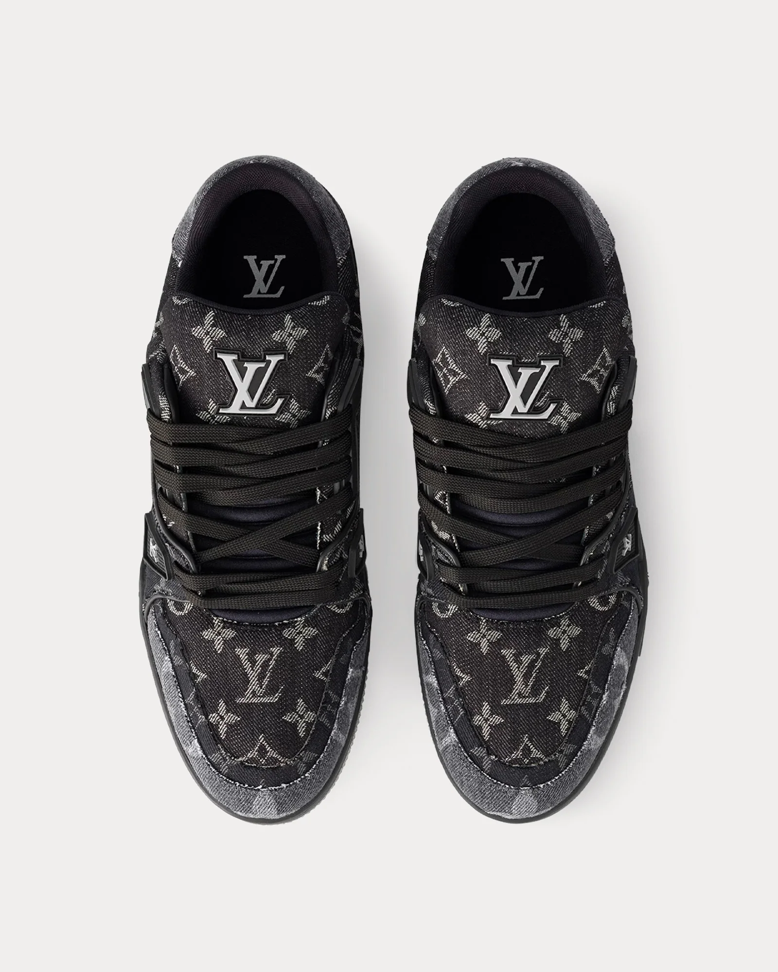LV Trainer Black